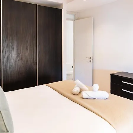 Florette Suite 2Br With Stunning Lounge Terrace By Arcobnb Il-Furjana Exterior photo