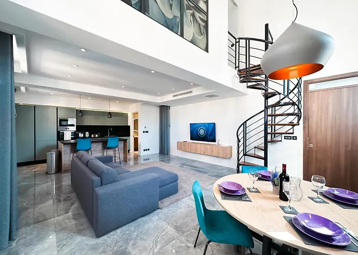 Florette Suite 2Br With Stunning Lounge Terrace By Arcobnb